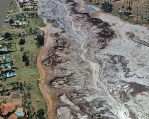 Rompimento de Barragem em Condomínio Provoca Inundações e Interdições em Rodovia de MS